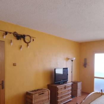 Продается 1-комнатная квартира, 43,6 м²