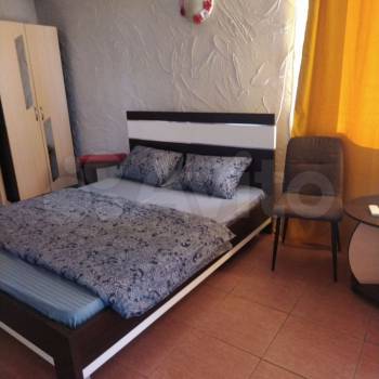 Сдается 2-х комнатная квартира, 81 м²
