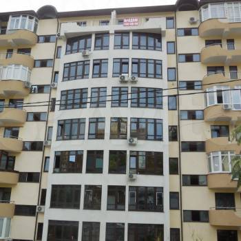 Сдается 2-х комнатная квартира, 81 м²