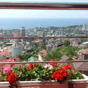 Сдается 2-х комнатная квартира, 81 м²