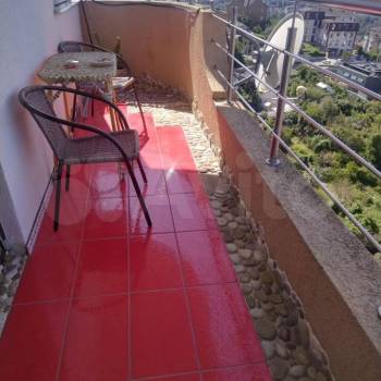 Сдается 2-х комнатная квартира, 81 м²