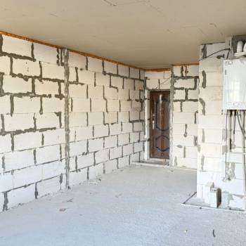 Продается 1-комнатная квартира, 38 м²