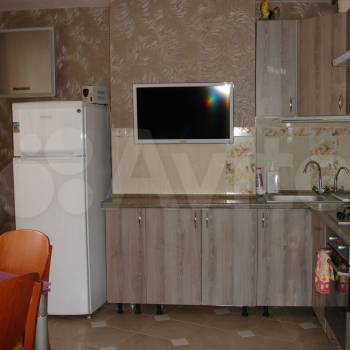 Сдается 1-комнатная квартира, 60 м²