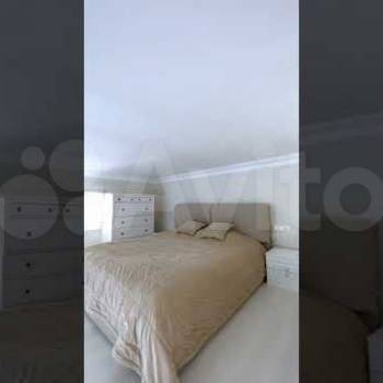 Сдается 1-комнатная квартира, 53 м²