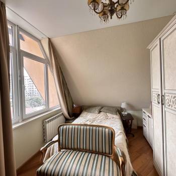 Сдается Многокомнатная квартира, 100 м²