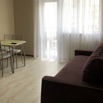 Продается 2-х комнатная квартира, 56 м²