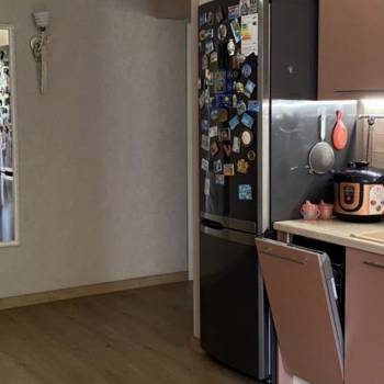 Продается 3-х комнатная квартира, 64 м²