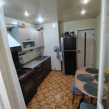 Продается 1-комнатная квартира, 47 м²