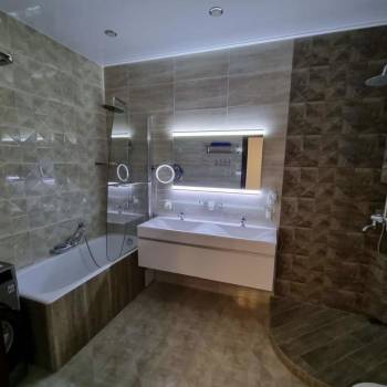 Сдается Многокомнатная квартира, 100 м²