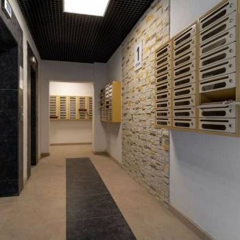 Продается 1-комнатная квартира, 32 м²