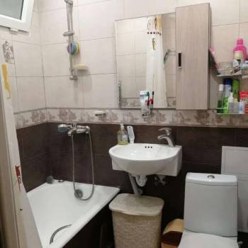 Сдается 2-х комнатная квартира, 60 м²