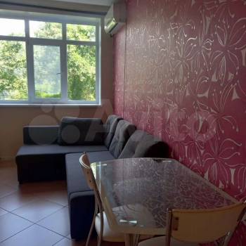 Продается 1-комнатная квартира, 50 м²