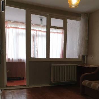 Продается 1-комнатная квартира, 32 м²