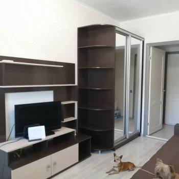 Продается 1-комнатная квартира, 18 м²