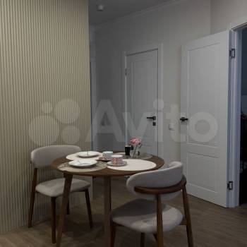 Продается 1-комнатная квартира, 38 м²