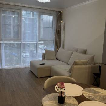 Продается 1-комнатная квартира, 38 м²