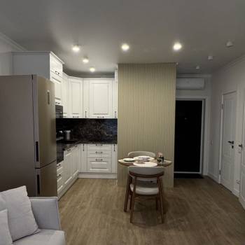Продается 1-комнатная квартира, 38 м²