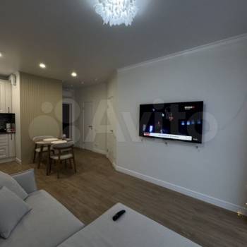 Продается 1-комнатная квартира, 38 м²