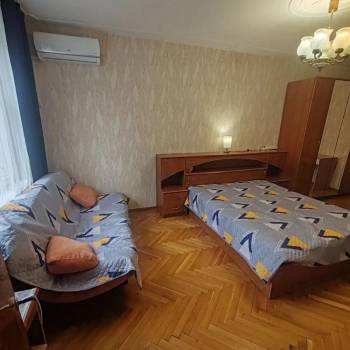 Сдается 1-комнатная квартира, 42 м²