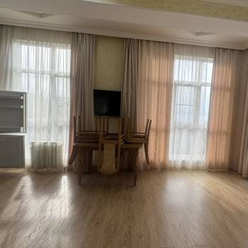 Сдается 2-х комнатная квартира, 55 м²