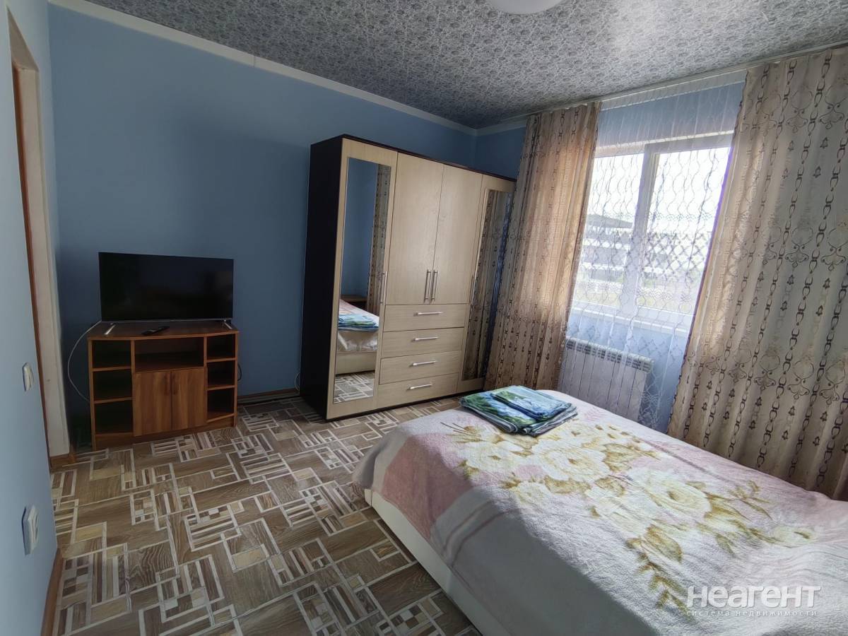 Сдаю 2-х комн. квартиру, Совхоз России (ул. Войтенко)