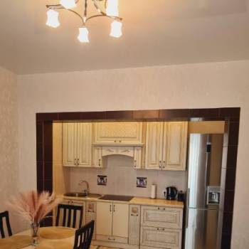Сдается Многокомнатная квартира, 50 м²