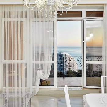 Сдается 2-х комнатная квартира, 120 м²