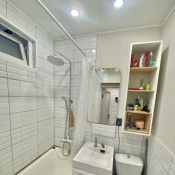 Продается 1-комнатная квартира, 35 м²