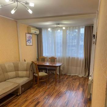 Сдается 2-х комнатная квартира, 50 м²