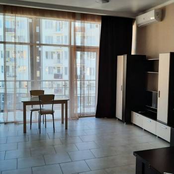 Продается 1-комнатная квартира, 50 м²