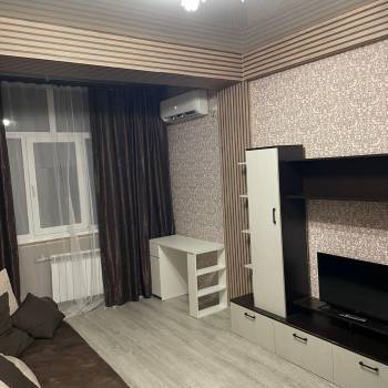 Сдается 2-х комнатная квартира, 45 м²