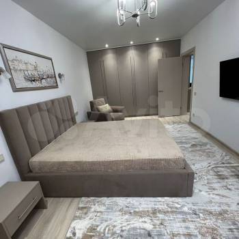 Сдается 1-комнатная квартира, 46 м²