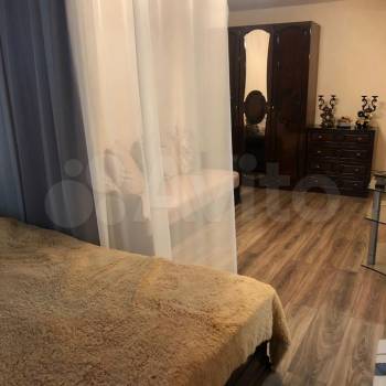 Продается 1-комнатная квартира, 27,4 м²