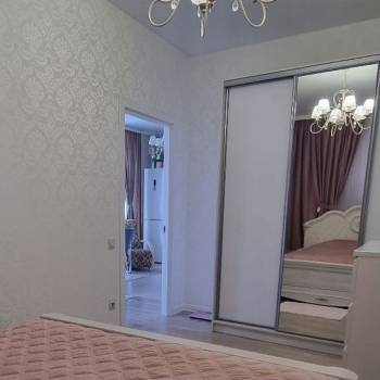 Продается 1-комнатная квартира, 40 м²