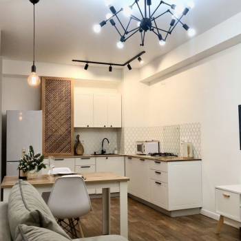 Продается 1-комнатная квартира, 47 м²