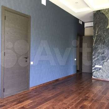 Продается Многокомнатная квартира, 185 м²