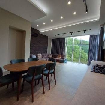 Продается Многокомнатная квартира, 185 м²