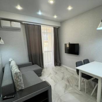 Продается 1-комнатная квартира, 36 м²