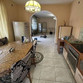 Сдается Многокомнатная квартира, 100 м²