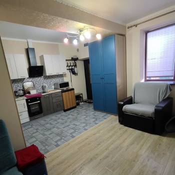 Продается 1-комнатная квартира, 28 м²