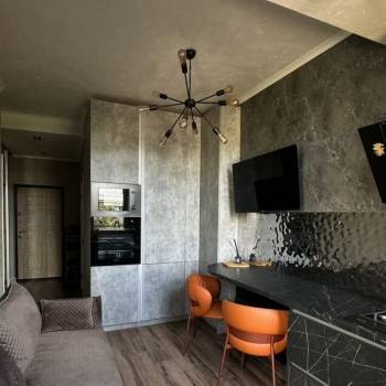 Продается 1-комнатная квартира, 32 м²