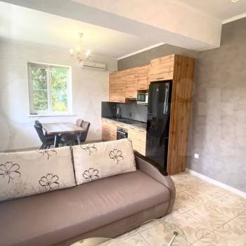 Сдается 2-х комнатная квартира, 56 м²