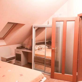 Продается 2-х комнатная квартира, 90 м²