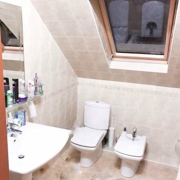 Продается 2-х комнатная квартира, 90 м²
