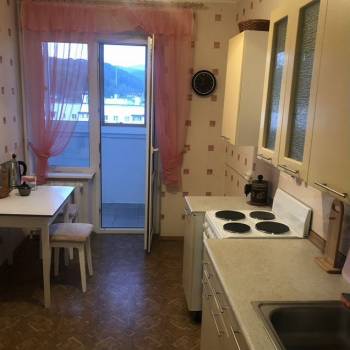 Продается 1-комнатная квартира, 48 м²