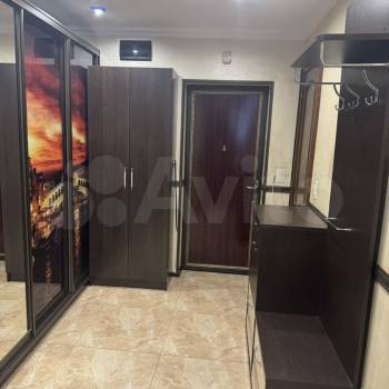 Продается 3-х комнатная квартира, 65,8 м²