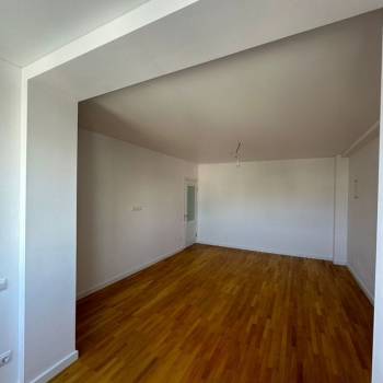 Продается 2-х комнатная квартира, 60,7 м²
