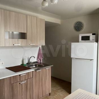 Сдается 1-комнатная квартира, 30 м²