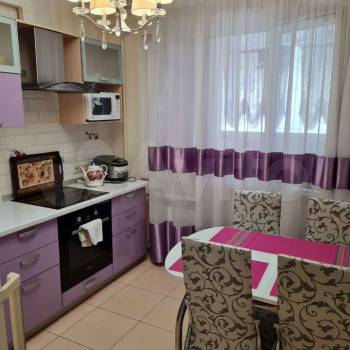 Сдается 1-комнатная квартира, 47 м²