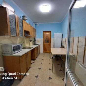 Продается Многокомнатная квартира, 108 м²